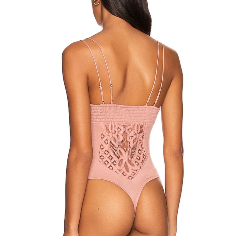 Free people blush lace strappy bodysuit stretchy new with tags - Picture 6 of 7